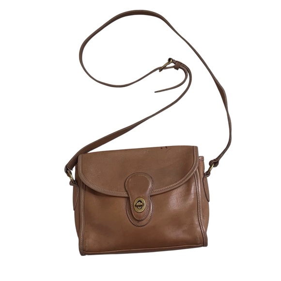 Coach Vintage Devon Tan Leather Cross Body  Bag Purse Quiet Luxury Turnkey USA - Picture 1 of 15